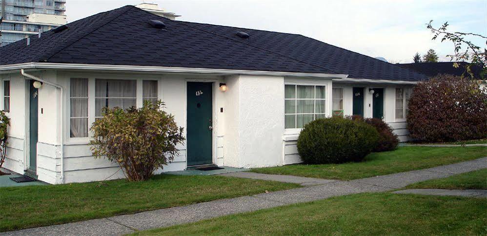 2400 Motel Vancouver Bagian luar foto